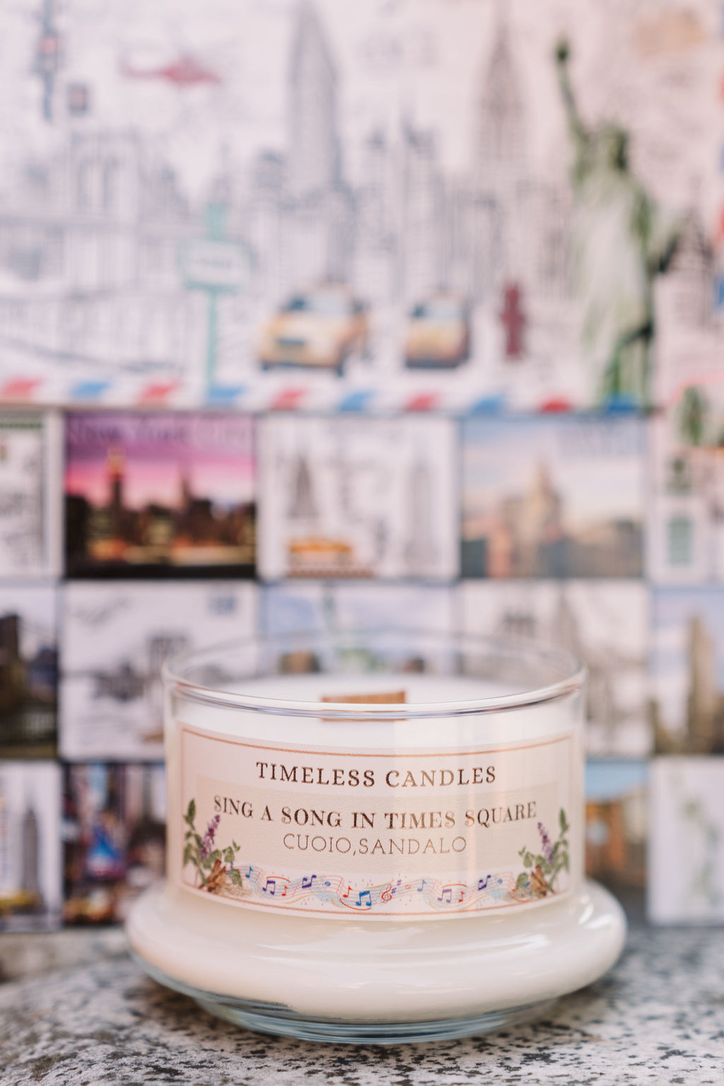 Sing a song in Times Square- Cuoio e Sandalo